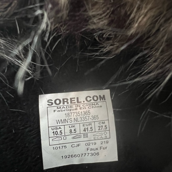 Sorel joan of arc wedge boots. Size 10.5 (I wear a size 10 and sized up). - Picture 7 of 8